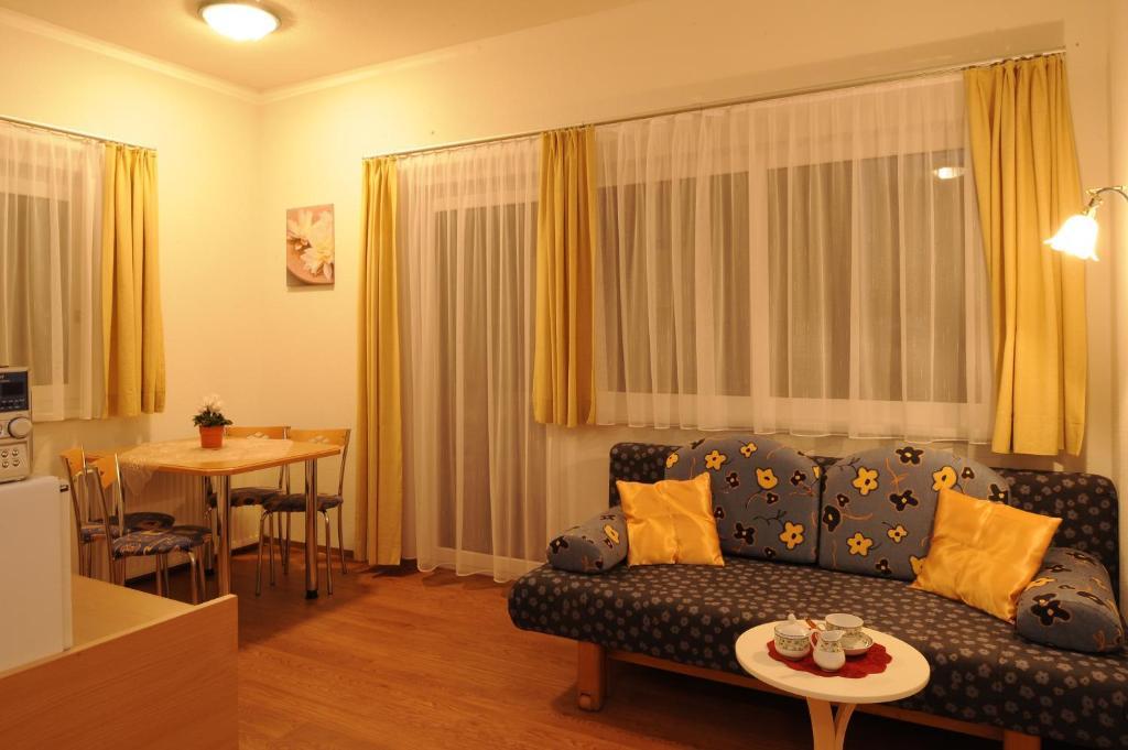 Apart Handle Kappl  Quarto foto